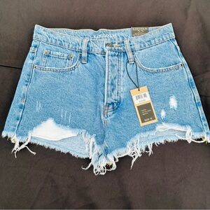 Lincoln Outfitters Denim Cut Off High Rise/ Button‎ Fly Shorts Women’s Size 6